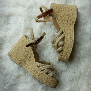 Crisscross Applesauce Wedges / Ankle Straps